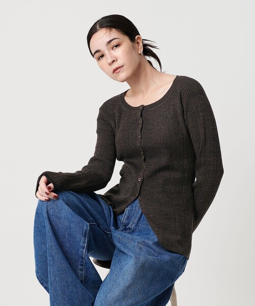 BEAUTY&YOUTH UNITED ARROWS（ビューティーアンドユースユナイテッドアローズ）の「ポリエステルブレンド メランジリブ カーディガン ウォッシャブル（カーディガン/ボレロ・レディース・ダークグレー/ダークブラウン/ベージュ・FREE）」の2枚目の写真