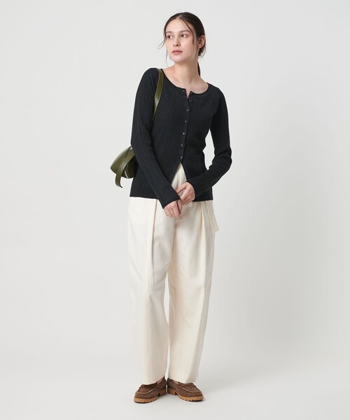 BEAUTY&YOUTH UNITED ARROWS（ビューティーアンドユースユナイテッドアローズ）の「ポリエステルブレンド メランジリブ カーディガン ウォッシャブル（カーディガン/ボレロ・レディース・ダークグレー/ダークブラウン/ベージュ・FREE）」の7枚目の写真