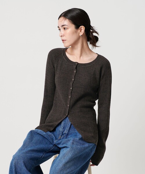 BEAUTY&YOUTH UNITED ARROWS（ビューティーアンドユースユナイテッドアローズ）の「ポリエステルブレンド メランジリブ カーディガン ウォッシャブル（カーディガン/ボレロ・レディース・ダークグレー/ダークブラウン/ベージュ・FREE）」の13枚目の写真