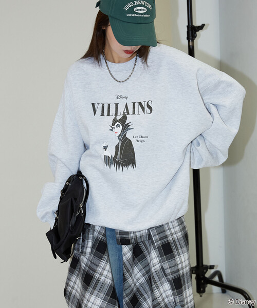 Disney(ディズニー)の「PUBLUX/パブリュクス 別注 VILLAINS MALEFICENT SWEAT/ヴィランズ マレフィセントプリントスウェット(限定展開)(スウェット・メンズ・チャコールグレー/ライトグレー・SMALL/MEDIUM/LARGE)」の3枚目の写真