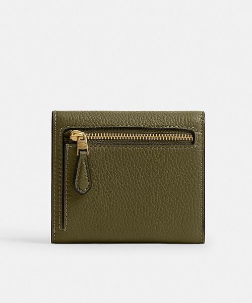 COACH（コーチ）の「ミラ スモール フラップ ウォレット（財布・レディース・グリーン系その他・ONE）」の3枚目の写真