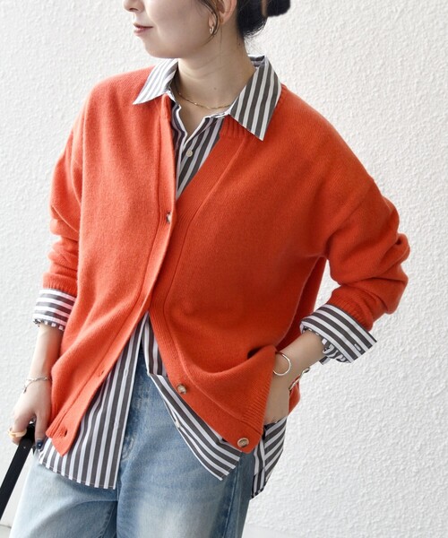 SHIPS any（シップス エニィ）の「SHIPS any:〈手洗い可能〉AQUA カシミヤ ミックス スキッパー カーディガン（カーディガン/ボレロ・レディース・ブラック/レッド/キャメル/オレンジ/オリーブ/ライトグレー・ONE SIZE）」の6枚目の写真