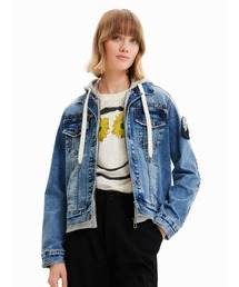 専用です！！DESIGUALデジグアル　レアデニムジャケット デシグアル Desigual 花柄パッチ付きレディーススリムデニム
