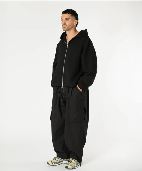 WISM（ウィズム）の「Estudio Niksen / エストゥディオ・ニクセン Boxy Zip-up Hoodie（パーカー・メンズ・ライトグレー/ブラック・1/2）」の10枚目の写真