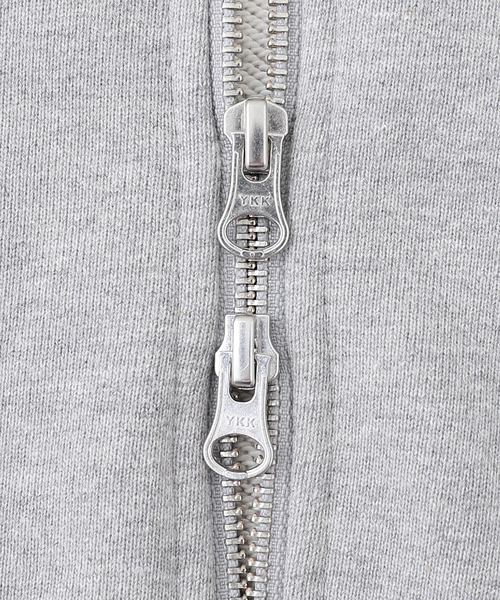WISM（ウィズム）の「Estudio Niksen / エストゥディオ・ニクセン Boxy Zip-up Hoodie（パーカー・メンズ・ライトグレー/ブラック・1/2）」の19枚目の写真