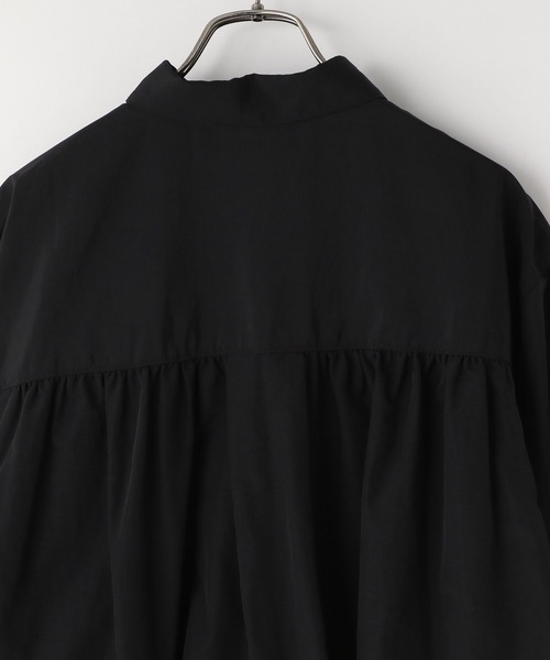 LOWRYS FARM（ローリーズファーム）の「バルーンショートシャツ　588255（シャツ/ブラウス・レディース・オフホワイト/ブラック・FREE）」の5枚目の写真