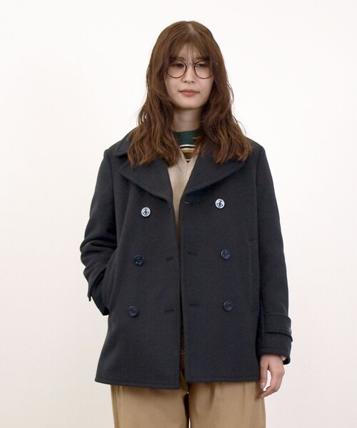 J.PRESS YORK STREET（ジェイプレスヨークストリート）の「【UNISEX】メルトン ピーコート（ピーコート・メンズ・黄土色系/ネイビー系・LARGE/MEDIUM/SMALL）」の2枚目の写真