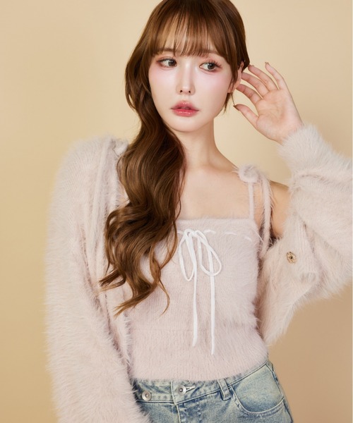 one after another NICE CLAUP（ワンアフターアナザーナイスクラップ）の「【今すぐお届け可能!セットで着れる】milkyフェザーニットビスチェ（キャミソール・レディース・サックスブルー/オフホワイト/グレー/ダークブラウン/ピンク・FREE）」の5枚目の写真