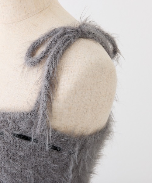 one after another NICE CLAUP（ワンアフターアナザーナイスクラップ）の「【今すぐお届け可能!セットで着れる】milkyフェザーニットビスチェ（キャミソール・レディース・サックスブルー/オフホワイト/グレー/ダークブラウン/ピンク・FREE）」の11枚目の写真