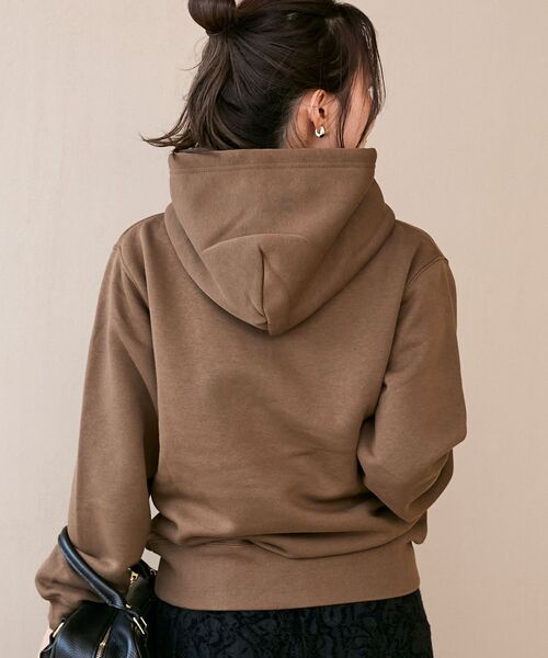 le.coeur blanc(ルクールブラン)の「SKOOKUM ロゴフーディー(Tシャツ/カットソー・レディース・ブラウン/アイボリー・38)」の10枚目の写真