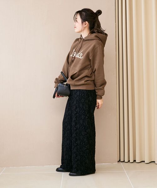 le.coeur blanc(ルクールブラン)の「SKOOKUM ロゴフーディー(Tシャツ/カットソー・レディース・ブラウン/アイボリー・38)」の15枚目の写真
