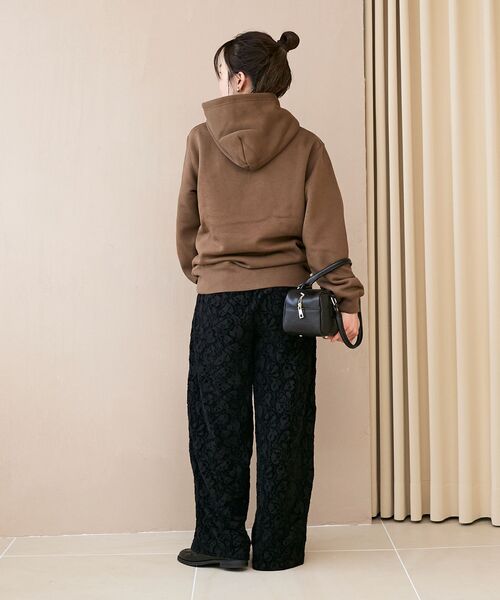 le.coeur blanc(ルクールブラン)の「SKOOKUM ロゴフーディー(Tシャツ/カットソー・レディース・ブラウン/アイボリー・38)」の16枚目の写真