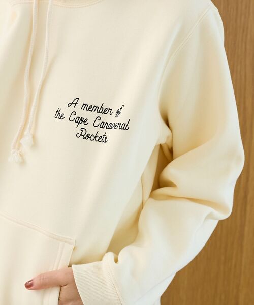 le.coeur blanc(ルクールブラン)の「SKOOKUM ロゴフーディー(Tシャツ/カットソー・レディース・ブラウン/アイボリー・38)」の21枚目の写真