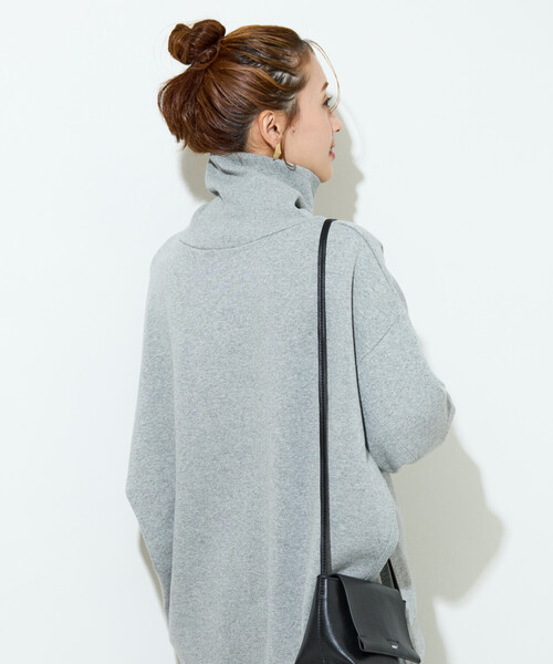 FREAK'S STORE（フリークスストア）の「限定展開　ヘビーウェイト タートルネック スウェット（スウェット・レディース・ブラック/ナチュラル/グレー/チャコールグレー/ライトグレー/ベージュ・ﾌﾘ-）」の21枚目の写真