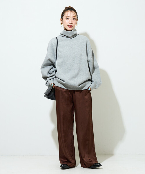 FREAK'S STORE（フリークスストア）の「限定展開　ヘビーウェイト タートルネック スウェット（スウェット・レディース・ブラック/ナチュラル/グレー/チャコールグレー/ライトグレー/ベージュ・ﾌﾘ-）」の20枚目の写真