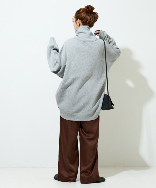 FREAK'S STORE（フリークスストア）の「限定展開　ヘビーウェイト タートルネック スウェット（スウェット・レディース・ブラック/ナチュラル/グレー/チャコールグレー/ライトグレー/ベージュ・ﾌﾘ-）」の18枚目の写真