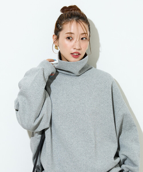 FREAK'S STORE（フリークスストア）の「限定展開　ヘビーウェイト タートルネック スウェット（スウェット・レディース・ブラック/ナチュラル/グレー/チャコールグレー/ライトグレー/ベージュ・ﾌﾘ-）」の17枚目の写真