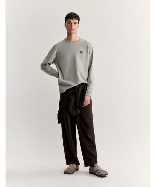 Maison Kitsune（メゾンキツネ）の「FOX HEAD COMFORT LONG SLEEVE TEE-SHIRT（Tシャツ/カットソー・メンズ・サックスブルー/グレー系その他・XS/S/M/L/XL）」の5枚目の写真
