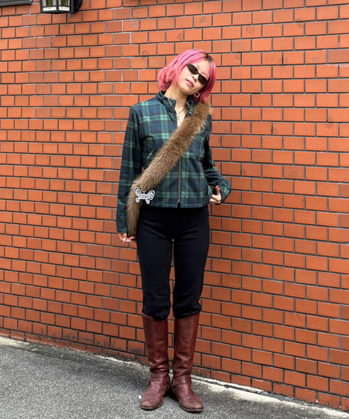 Oriens JOURNAL STANDARD（オリエンス ジャーナルスタンダード）の「ファーバイカーショーツ（その他パンツ・レディース・ブラック・FREE）」の14枚目の写真