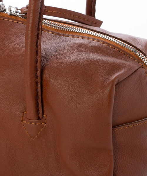 perche（ペルケ）の「ペルケ perche / ソフトレザーワイドボストントート（トートバッグ・レディース・ブラウン/グリーン/シルバー/ブラック・FREE）」の14枚目の写真