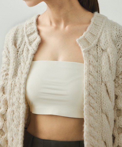 ADAM ET ROPE'（アダムエロペ）の「【EMOELLE】ケーブルボレロカーディガン（カーディガン/ボレロ・レディース・キナリ・FREE）」の5枚目の写真