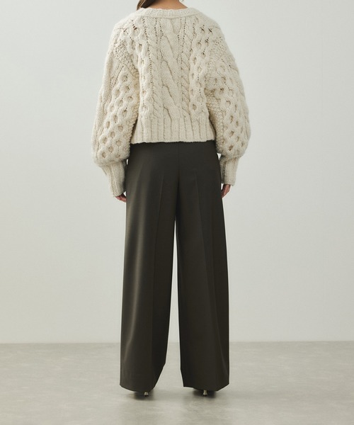 ADAM ET ROPE'（アダムエロペ）の「【EMOELLE】ケーブルボレロカーディガン（カーディガン/ボレロ・レディース・キナリ・FREE）」の12枚目の写真