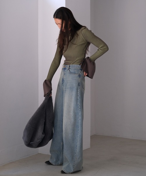 AKTE（アクテ）の「ダブルカラーフレアスリーブニットプルオーバー（ニット/セーター・レディース・ピンク系/グリーン系・FREE）」の11枚目の写真