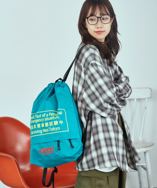 DIET BUTCHER SLIM SKIN(ダイエットブッチャースリムスキン)の「DIET BUTCHER SLIM SKIN/ダイエットブッチャースリムスキン NEO TOKYO EMERGENCY 2WAYナップサック(バックパック/リュック・メンズ・ネイビー/グリーン/ブラック/ブルー/グレー/スモークグレー/グレー系その他/マスタード・FREE)」の7枚目の写真