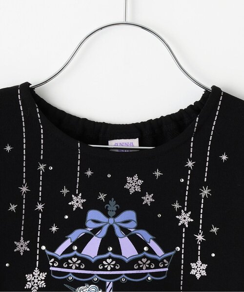 ANNA SUI mini(アナスイ・ミニ)の「裾ペプラムチュールメリーゴーランドプリントトレーナー(スウェット・キッズ・ライトピンク/ブラック・85-95cm/120cm/130cm/140cm/100-110cm)」の4枚目の写真