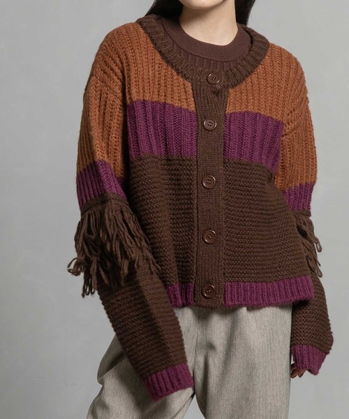 MARECHAL TERRE（マルシャルテル）の「フリンジニットカーデ（ニット/セーター・レディース・ブルー/ブラック/アイボリー/ブラウン・MEDIUM）」の3枚目の写真