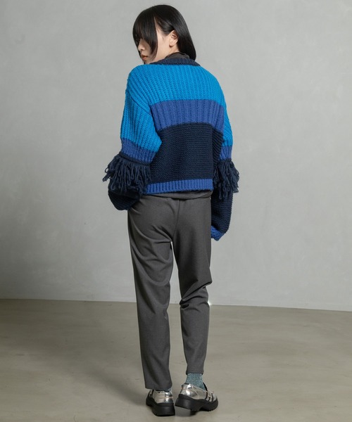 MARECHAL TERRE（マルシャルテル）の「フリンジニットカーデ（ニット/セーター・レディース・ブルー/ブラック/アイボリー/ブラウン・MEDIUM）」の7枚目の写真