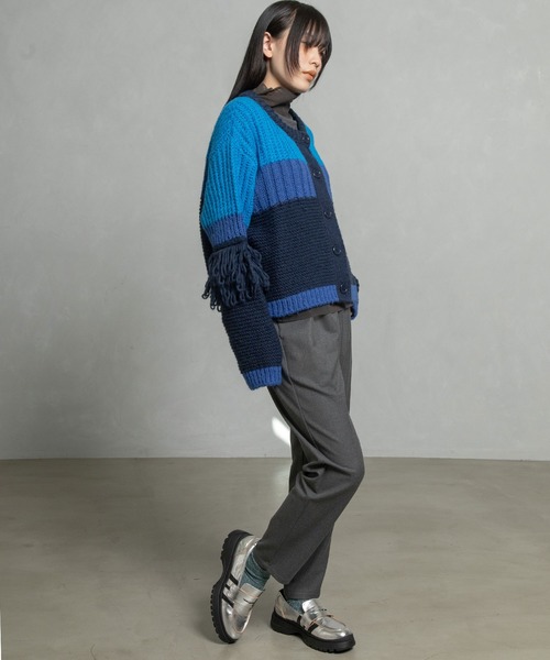 MARECHAL TERRE（マルシャルテル）の「フリンジニットカーデ（ニット/セーター・レディース・ブルー/ブラック/アイボリー/ブラウン・MEDIUM）」の8枚目の写真