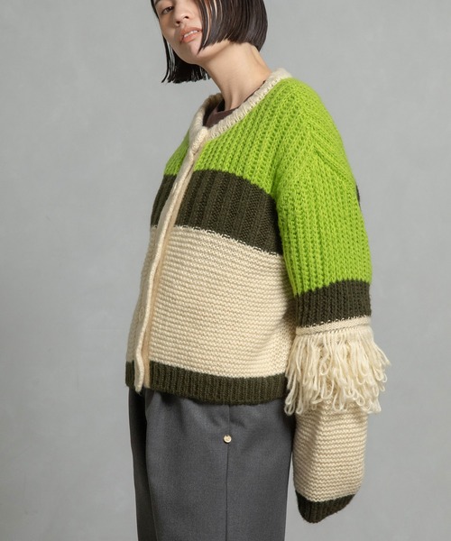 MARECHAL TERRE（マルシャルテル）の「フリンジニットカーデ（ニット/セーター・レディース・ブルー/ブラック/アイボリー/ブラウン・MEDIUM）」の21枚目の写真