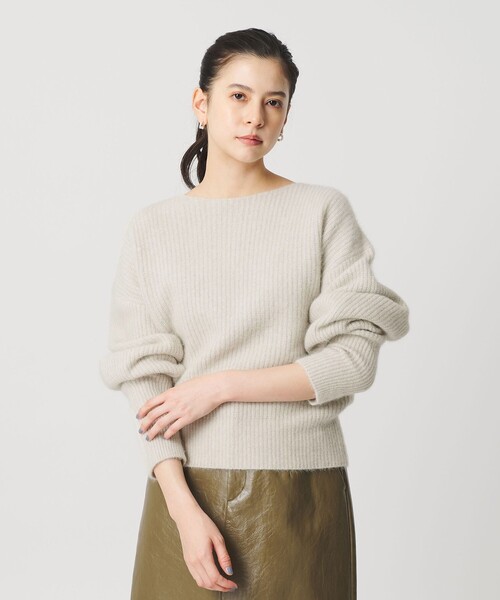 BEAUTY&YOUTH UNITED ARROWS（ビューティーアンドユースユナイテッドアローズ）の「フォックスブレンド ボリュームスリーブ ボートネックニットプルオーバー（ニット/セーター・レディース・モカ/ナチュラル/グレー系・FREE）」の9枚目の写真