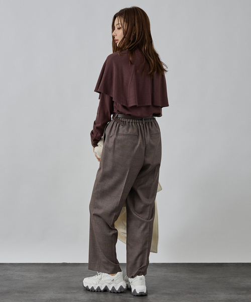 abahouse mavie（アバハウスマヴィ）の「ハイネックケーププルオーバー（ニット/セーター・レディース・サックスブルー/ブラウン/ホワイト/ブラック・フリー）」の17枚目の写真