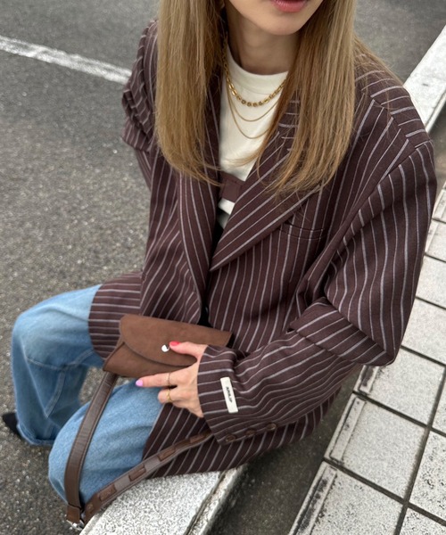 INTERPLAY（インタープレイ）の「【INTERPLAY x AYA】Stripe Loose Jacket（テーラードジャケット・レディース・ブラウン/ネイビー・FREE）」の8枚目の写真
