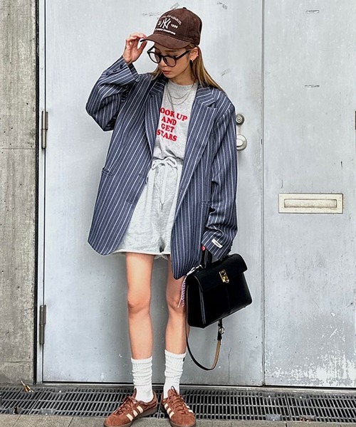 INTERPLAY（インタープレイ）の「【INTERPLAY x AYA】Stripe Loose Jacket（テーラードジャケット・レディース・ブラウン/ネイビー・FREE）」の17枚目の写真