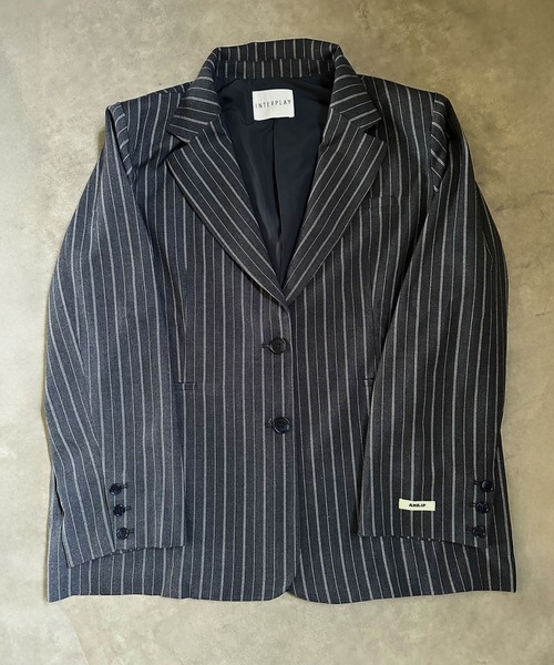 INTERPLAY（インタープレイ）の「【INTERPLAY x AYA】Stripe Loose Jacket（テーラードジャケット・レディース・ブラウン/ネイビー・FREE）」の14枚目の写真