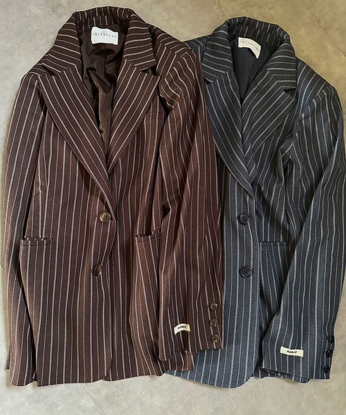 INTERPLAY（インタープレイ）の「【INTERPLAY x AYA】Stripe Loose Jacket（テーラードジャケット・レディース・ブラウン/ネイビー・FREE）」の13枚目の写真