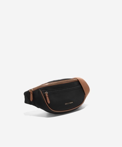 COLE HAAN(コールハーン)の「マッケンナ ナイロン ベルト バッグ womens(ボディバッグ/ウエストポーチ・レディース・ブラック・OSFA)」の3枚目の写真
