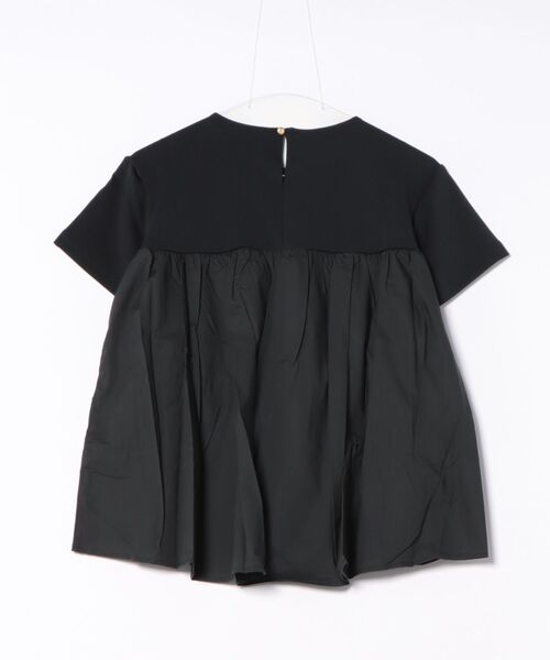 DESIGNWORKS(デザインワークス)の「【セットアップ対応】後ろタフタペプラムプルオーバー(シャツ/ブラウス・レディース・ブラック/ベージュ・フリー)」の3枚目の写真