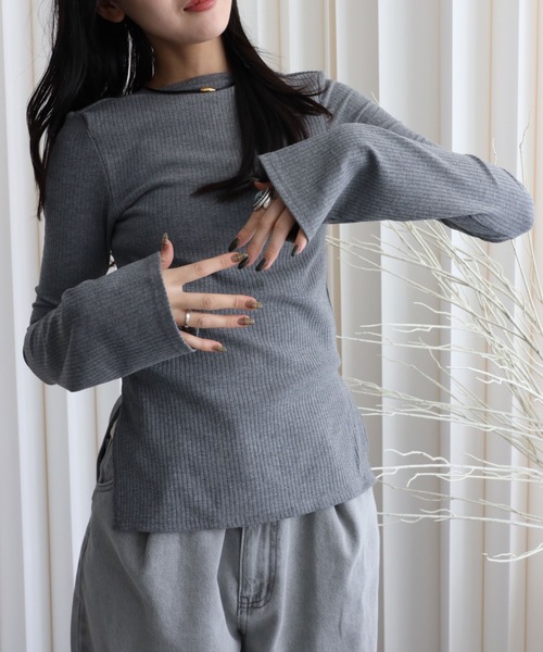 YENNA（イェンナ）の「パット付リブフレアカットソー（Tシャツ/カットソー・レディース・ベージュ/アイボリー/ブラック/グレー・FREE）」の3枚目の写真