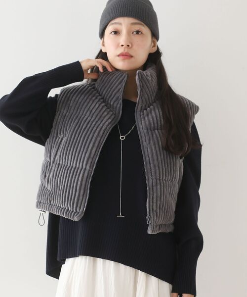 Green　Parks（グリーンパークス）の「・swing by ワイドコールベスト（ベスト・レディース・チャコールグレー/オフホワイト/ライトベージュ・FREE）」の5枚目の写真