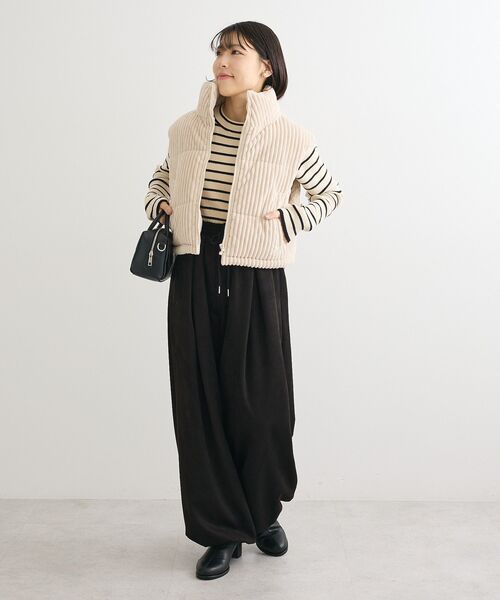 Green　Parks（グリーンパークス）の「・swing by ワイドコールベスト（ベスト・レディース・チャコールグレー/オフホワイト/ライトベージュ・FREE）」の7枚目の写真