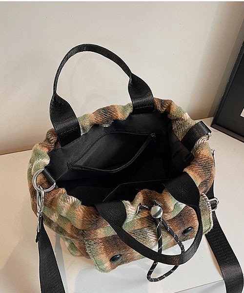 gossip！ロサンゼルス（ゴシップロサンゼルス）の「Y2Kチェックバケットバック（ハンドバッグ・レディース・レッド/グリーン・FREE）」の17枚目の写真