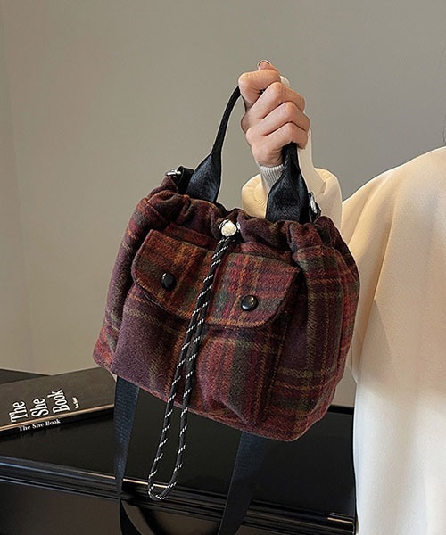 gossip！ロサンゼルス（ゴシップロサンゼルス）の「Y2Kチェックバケットバック（ハンドバッグ・レディース・レッド/グリーン・FREE）」の8枚目の写真