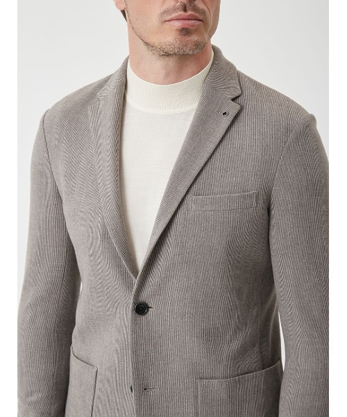 AOURE(アウール)の「ブラッシュドヘアラインSTRPスーツ(セットアップ・メンズ・ネイビー/ライトベージュ・SMALL/MEDIUM/LARGE/X-LARGE)」の10枚目の写真