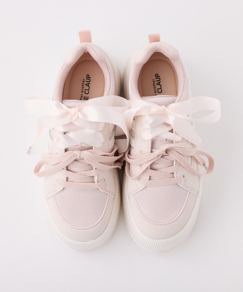 one after another NICE CLAUP（ワンアフターアナザーナイスクラップ）の「サテンリボンカスタムスニーカー（スニーカー・レディース・サックスブルー/ピンク・S/M/L）」の5枚目の写真