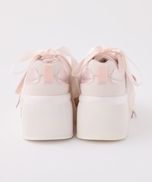 one after another NICE CLAUP（ワンアフターアナザーナイスクラップ）の「サテンリボンカスタムスニーカー（スニーカー・レディース・サックスブルー/ピンク・S/M/L）」の7枚目の写真