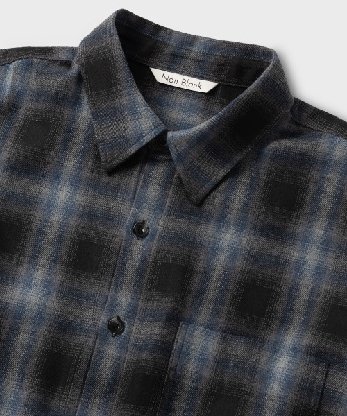 NONBLANK(ノンブランク)の「フランネルオンブレチェックシャツ_BLUE(ビジネスシャツ・メンズ・ブルー・MEDIUM/LARGE/X-LARGE)」の3枚目の写真